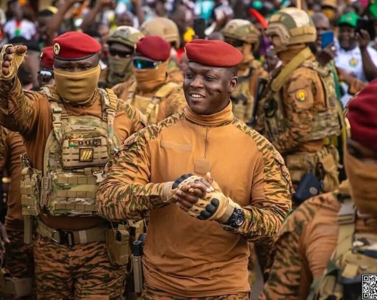 Gouvernance de proximité : Le Président du Faso, le Capitaine Ibrahim TRAORÉ sur le terrain concrétise ses engagements