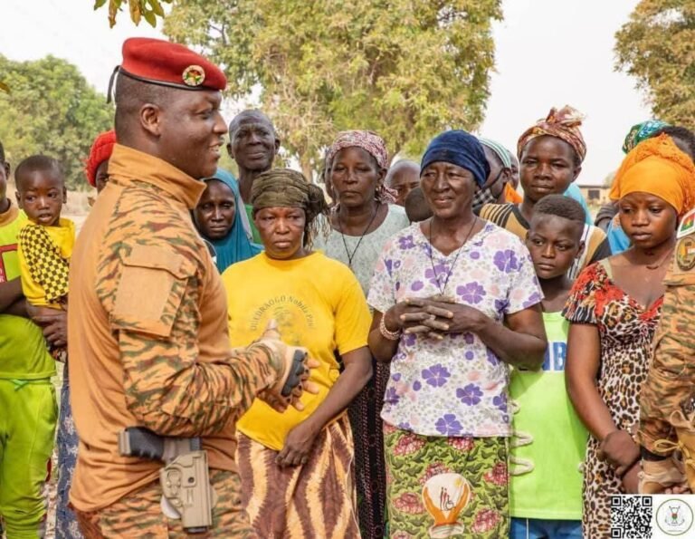 Autorités de la Révolution Progressiste Populaire : Des bureaux au terrain, le nouveau visage de la gouvernance au Burkina Faso