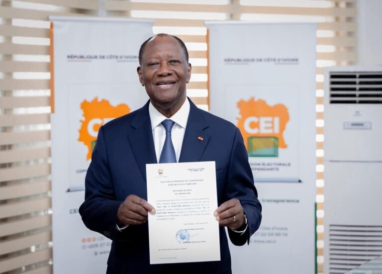 Côte d’Ivoire/ Présidentielle 2025 : À 83 ans, Alassane Dramane OUATTARA défie la Constitution pour briguer un 4e mandat