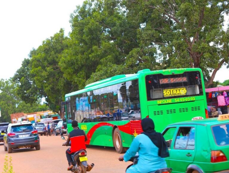 Révolution Progressiste Populaire : aussitôt acquis, les nouveaux bus SOTRACO opérationnels