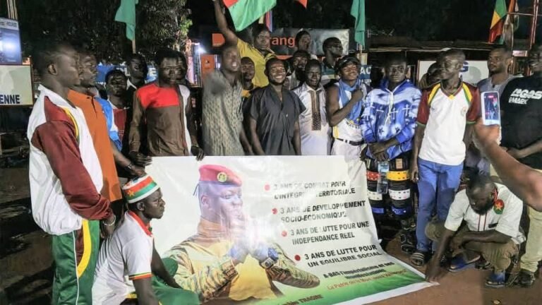 Houndé : la Veille Citoyenne réaffirme son soutien indéfectible au Capitaine Ibrahim TRAORÉ à l’occasion du 3ᵉ anniversaire du MPSR2