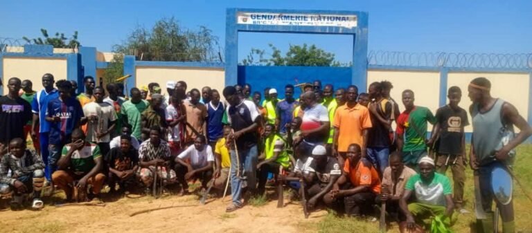Yako / Passoré : La jeunesse de Samba nettoie la Gendarmerie et réaffirme la vision du Président TRAORÉ