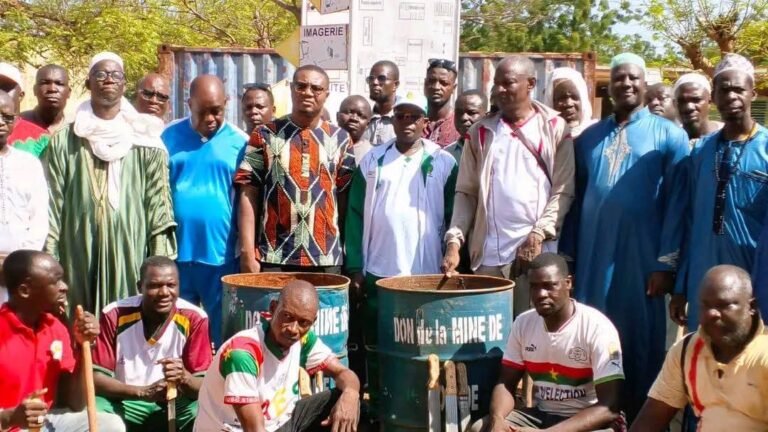 Houndé : La population se mobilise pour assainir le CMA dans l’esprit du patriotisme prôné par le Capitaine Ibrahim TRAORÉ, Président du Faso, Chef de l’État