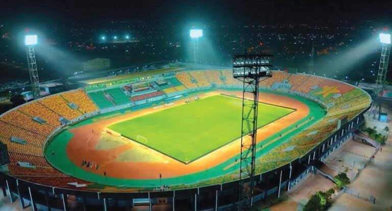 Suspension du Stade du 4-Août : Plus de 46 milliards FCFA engloutis, Fin d&rsquo;une hémorragie financière grâce au leadership du Capitaine Ibrahim TRAORÉ