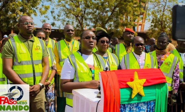Faso Mêbo : Des membres du gouvernement et des présidents d’institutions traduisent leur patriotisme