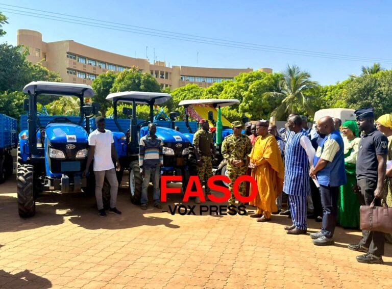 [#Burkina_Faso] Installation du Bureau exécutif des semenciers du Sahel, suivie d&rsquo;une remise stratégique de matériels agricoles