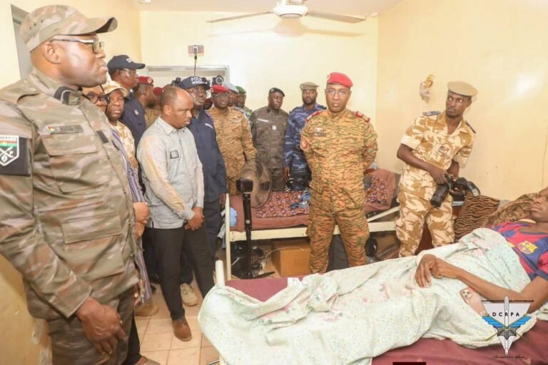 [#Burkina_Faso] Journée gouvernementale de fin d’année : quand le devoir prime sur la fête, il y a de quoi être fière des autorités de la RPP