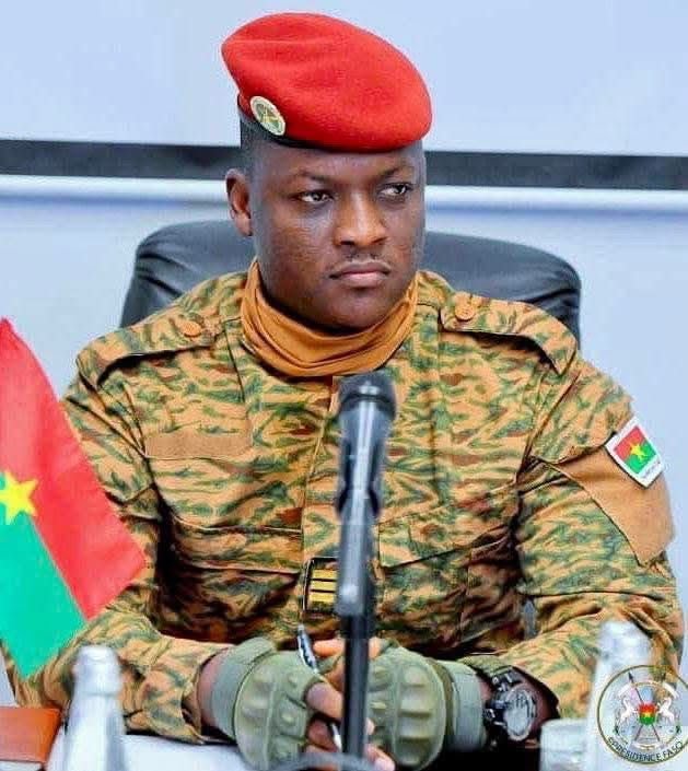 [#Burkina_Faso] s’enrôler volontairement pour défendre la Patrie, un acte de bravoure et de dignité