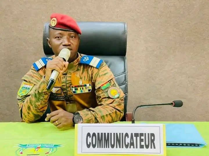 Conférence publique sur les idéaux de la RPP : la sensibilisation, cheval de bataille du Lieutenant-Colonel Lassané PORGO