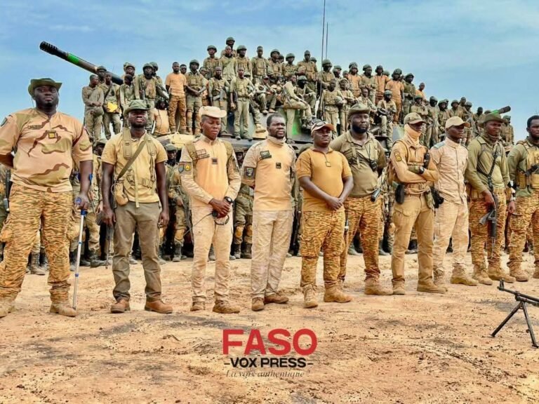 #Burkina_Faso] Coordination, discipline, efficacité : le coup de maître de l’ENSOA et de l’AMGN en manœuvre interarmes