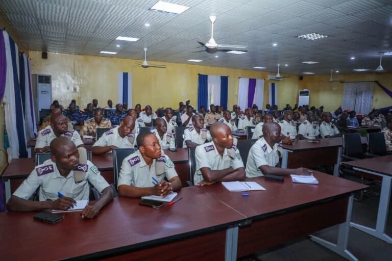Burkina_Faso/ Courage, intelligence technologique et industrie locale : le triptyque gagnant de Fabrice SIMPORÉ pour bâtir une souveraineté sécuritaire nationale
