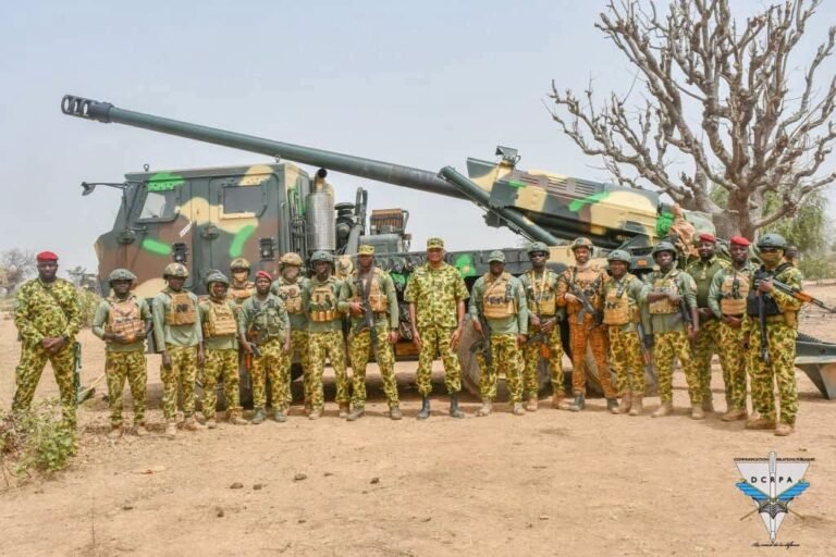 Burkina Faso: hommage aux FDS et aux VDP, remparts de la Nation contre la désintégration de l&rsquo;État