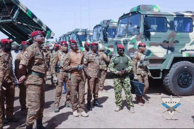 Burkina Faso/FDS et VDP : l’armée du peuple au cœur de la Révolution Progressiste Populaire