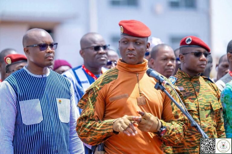 Burkina_Faso : le Capitaine Ibrahim TRAORE, un chef d&rsquo;Etat qui dit ce qu&rsquo;il fait et qui fait ce qu&rsquo;il dit