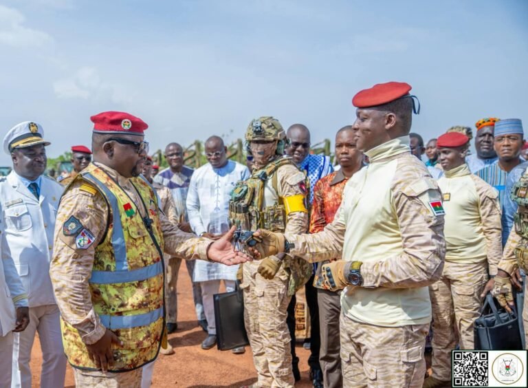 [#Burkina_Faso] Faso Mêbo : le bitume de la souveraineté et de reconquête nationale 